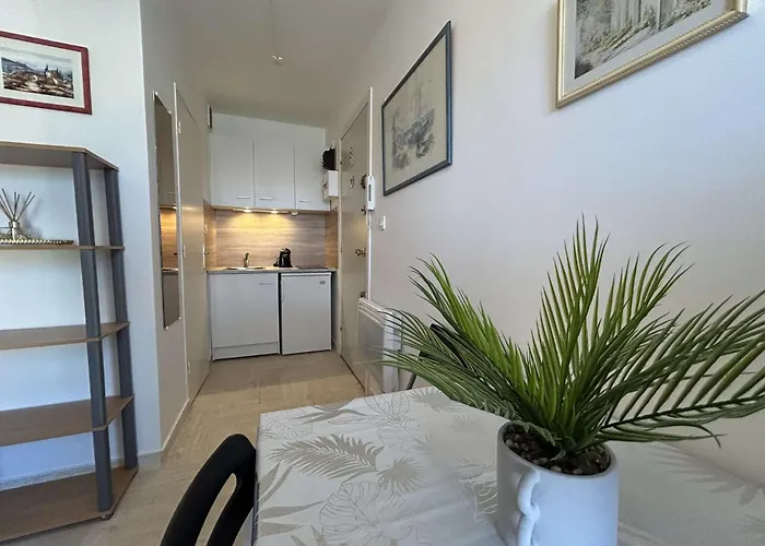 4 Couchages Cap D'agde Ct140-090 Агд